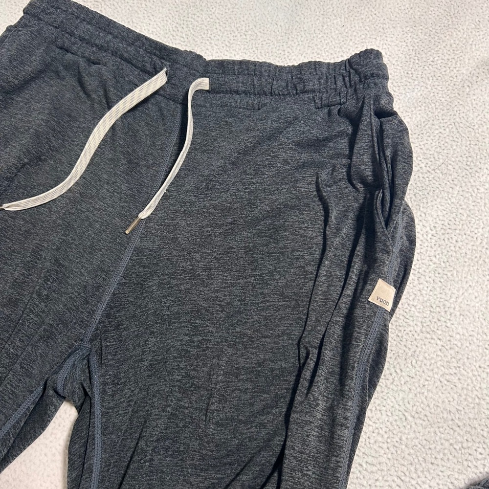 Vuori Performance Jogger Women Small Charcoal Grey VW303 Heather Tapered Pants